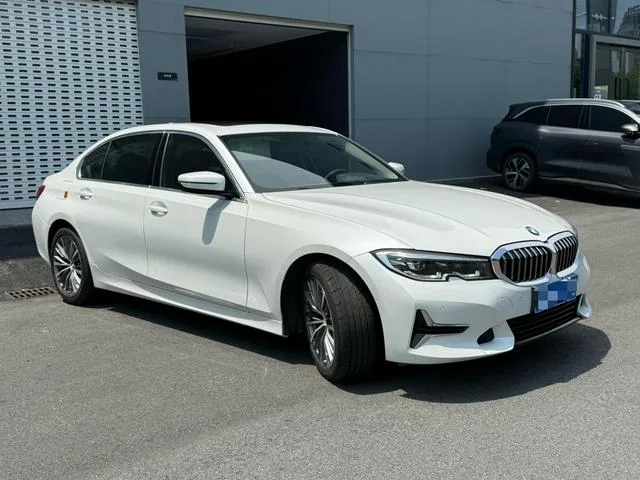 BMW 3 Series 2020 325Li Première édition extérieur photo 3 BMW 3 Series 2020 325Li Première édition extérieur photo 3