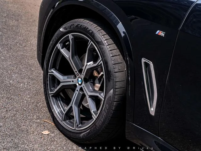 BMW X5 2022 Restyling xDrive 40Li M Sports suit interior photo 10 BMW X5 2022 Restyling xDrive 40Li M Sports suit interior photo 10