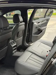 BMW 5 Series 2018 525Li M Sports suit exterior photo 6