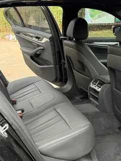 BMW 5 Series 2018 525Li M Sports suit interior photo 7