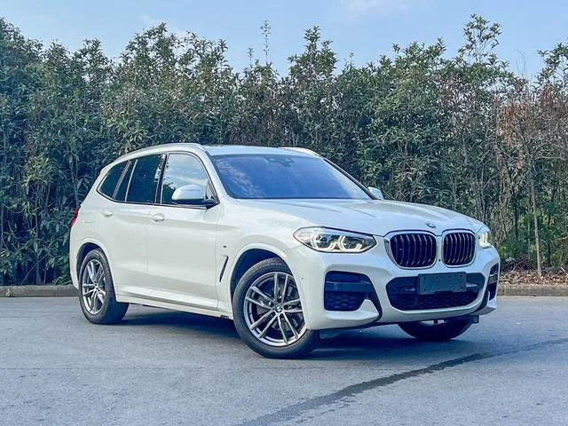 BMW X3 2021 xDrive28i M Conjunto deportivo exterior foto 3