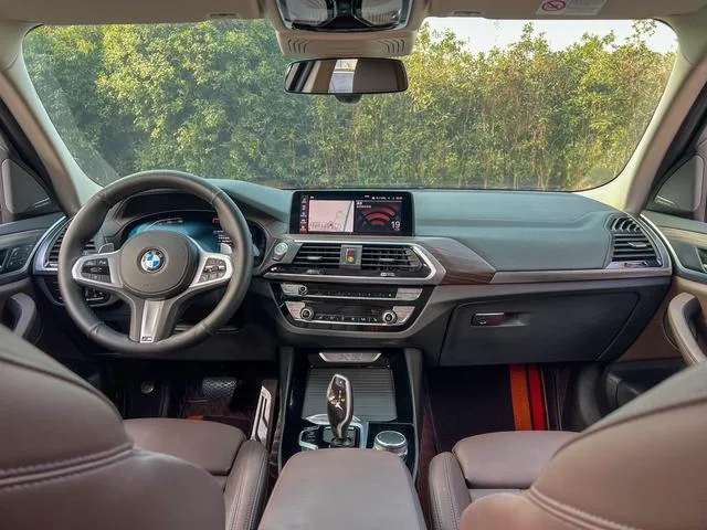 BMW X3 2021 xDrive28i M Conjunto deportivo interior foto 12