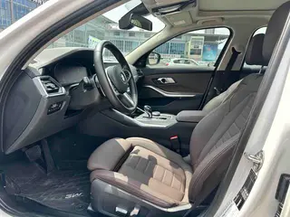 BMW 3 Series 2021 Restyling 325i M Sports Night Suit exterior photo 4 BMW 3 Series 2021 Restyling 325i M Sports Night Suit exterior photo 4