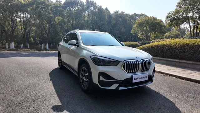 BMW X1 2020 sDrive20Li Premium Class exterior photo 3