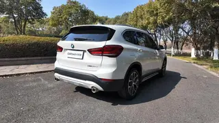 BMW X1 2020 sDrive20Li Premium Class interior photo 9