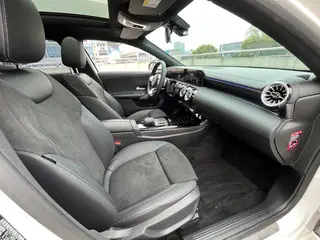 Mercedes-Benz A-Class 2022 Reforma A 200 L Edición de moda de coche deportivo interior foto 9 Mercedes-Benz A-Class 2022 Reforma A 200 L Edición de moda de coche deportivo interior foto 9