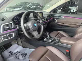BMW 1 Series 2020 120i M Sports suit interior photo 7