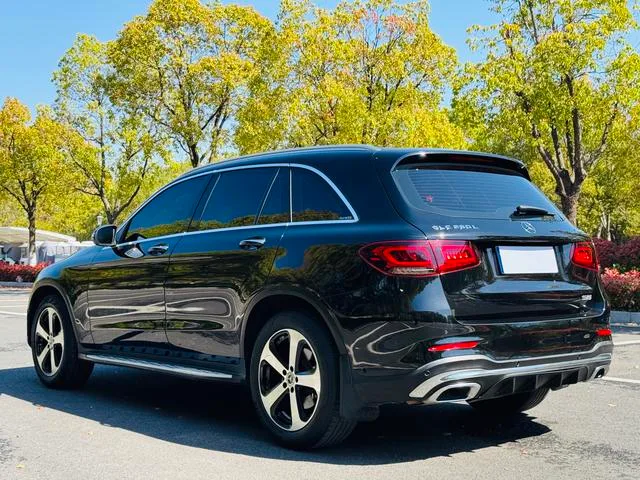 Mercedes-Benz GLC 2022 Tres cambios GLC 260 L 4MATIC Dinámico exterior foto 5