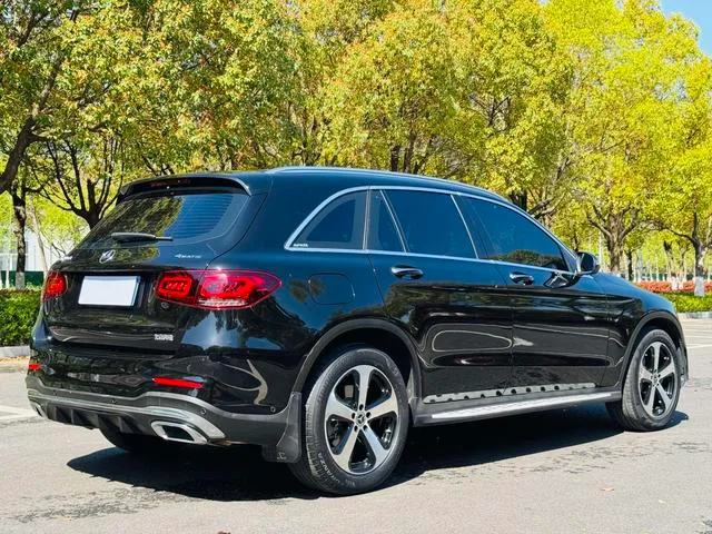 Mercedes-Benz GLC 2022 Tres cambios GLC 260 L 4MATIC Dinámico exterior foto 6