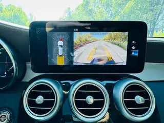 Mercedes-Benz GLC 2022 Tres cambios GLC 260 L 4MATIC Dinámico interior foto 14