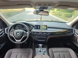 BMW X5 2017 xDrive35i Estilo elegante exterior foto 6