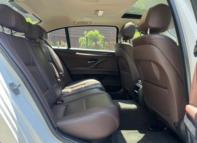 BMW 5 Series 2014 525Li Luxury Design Set interior photo 11 BMW 5 Series 2014 525Li Luxury Design Set interior photo 11