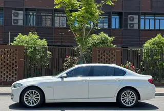 BMW 5 Series 2014 525Li Luxury Design Set interior photo 17 BMW 5 Series 2014 525Li Luxury Design Set interior photo 17