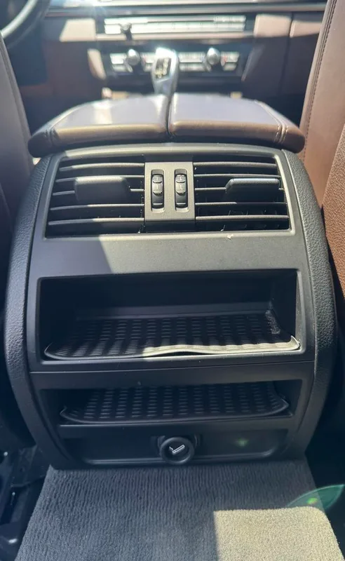BMW 5 Series 2014 525Li Luxury Design Set interior photo 18 BMW 5 Series 2014 525Li Luxury Design Set interior photo 18