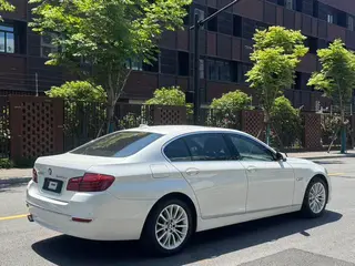 BMW 5 Series 2014 525Li Luxury Design Set interior photo 19 BMW 5 Series 2014 525Li Luxury Design Set interior photo 19