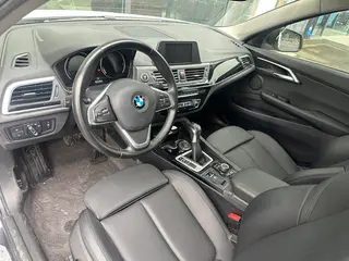 BMW 1 Series 2018 118i Sporty exterior photo 5