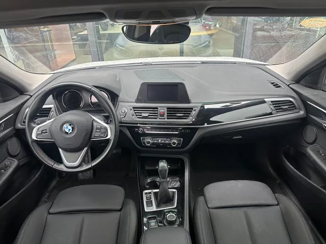 BMW 1 Series 2018 118i Sporty exterior photo 7