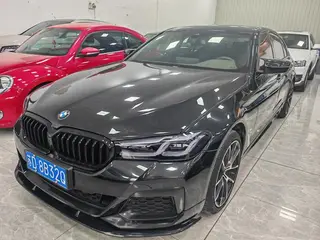 BMW 5 Series 2022 530Li Leading Type M Sports suit exterior photo 1 BMW 5 Series 2022 530Li Leading Type M Sports suit exterior photo 1