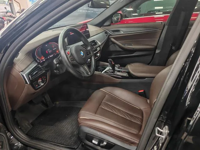 BMW 5 Series 2022 530Li Leading Type M Sports suit exterior photo 3 BMW 5 Series 2022 530Li Leading Type M Sports suit exterior photo 3