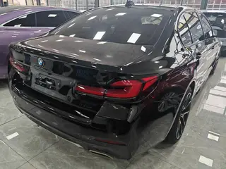 BMW 5 Series 2022 530Li Leading Type M Sports suit interior photo 7 BMW 5 Series 2022 530Li Leading Type M Sports suit interior photo 7