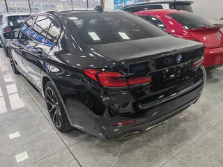 BMW 5 Series 2022 530Li Leading Type M Sports suit interior photo 8 BMW 5 Series 2022 530Li Leading Type M Sports suit interior photo 8