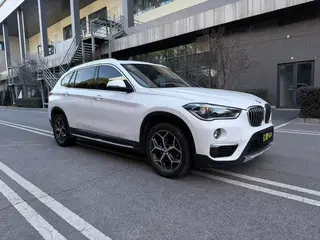 BMW X1 2018 sDrive18Li Tipo de lujo exterior foto 3 BMW X1 2018 sDrive18Li Tipo de lujo exterior foto 3