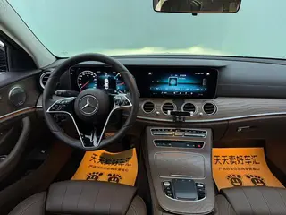 Mercedes-Benz E-Class 2022 E 260 L Coche exterior foto 9 Mercedes-Benz E-Class 2022 E 260 L Coche exterior foto 9