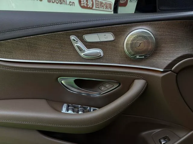 Mercedes-Benz E-Class 2022 E 260 L Coche interior foto 15 Mercedes-Benz E-Class 2022 E 260 L Coche interior foto 15
