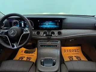 Mercedes-Benz E-Class 2022 E 260 L Coche interior foto 20 Mercedes-Benz E-Class 2022 E 260 L Coche interior foto 20