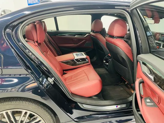 BMW 5 Series 2018 Restyling 530Li Premium Class M Sports suit interior photo 15