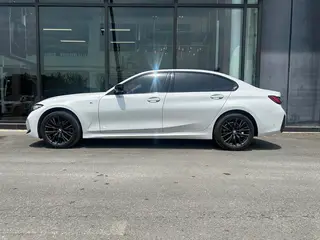 BMW 3 Series 2023 325Li M Sports Night Suit exterior photo 3
