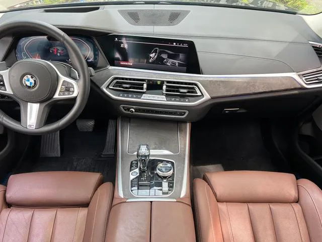 BMW X5 2021 Mise à jour xDrive40i Type de luxe M Ensemble de sport intérieur photo 6 BMW X5 2021 Mise à jour xDrive40i Type de luxe M Ensemble de sport intérieur photo 6