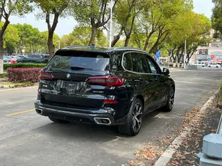 BMW X5 2021 Mise à jour xDrive40i Type de luxe M Ensemble de sport intérieur photo 9 BMW X5 2021 Mise à jour xDrive40i Type de luxe M Ensemble de sport intérieur photo 9