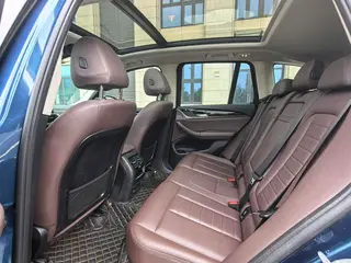 BMW X3 2019 xDrive25i M Sports suit interior photo 11