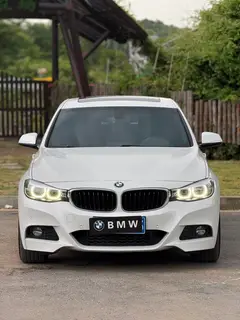 BMW 3 Series GT 2019 320i M Sports suit exterior photo 2
