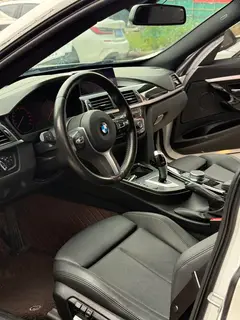 BMW 3 Series GT 2019 320i M Sports suit exterior photo 6