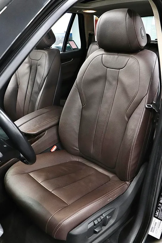 BMW X5 2014 xDrive35i Estilo elegante interior foto 12