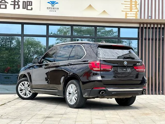 BMW X5 2017 xDrive28i interior photo 12