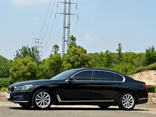 BMW 7 Series 2016 730Li Leader intérieur photo 16 BMW 7 Series 2016 730Li Leader intérieur photo 16
