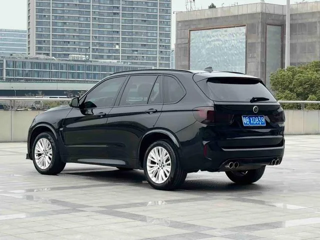 BMW X5 2018 xDrive28i interior photo 9 BMW X5 2018 xDrive28i interior photo 9