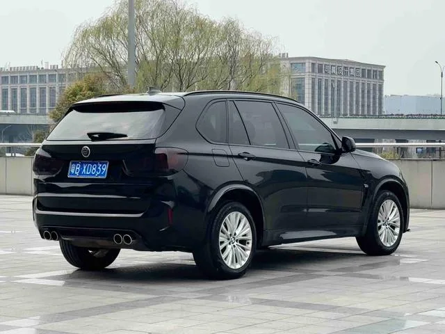 BMW X5 2018 xDrive28i interior photo 10 BMW X5 2018 xDrive28i interior photo 10