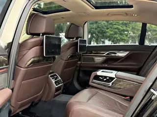 BMW 7 Series 2018 730Li Tipo de lujo Traje de excelencia exterior foto 7 BMW 7 Series 2018 730Li Tipo de lujo Traje de excelencia exterior foto 7
