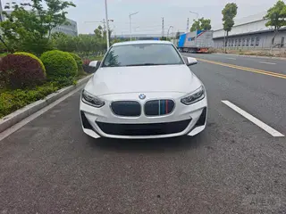 BMW 1 Series 2020 125i Leading Type M Sports suit exterior photo 2 BMW 1 Series 2020 125i Leading Type M Sports suit exterior photo 2
