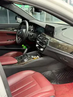 BMW 5 Series 2019 530Li xDrive M Sports suit exterior photo 6 BMW 5 Series 2019 530Li xDrive M Sports suit exterior photo 6