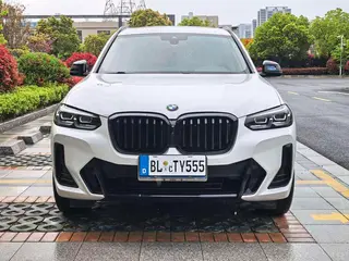 BMW X3 2022 xDrive30i Líder M Traje de noche Yao exterior foto 4 BMW X3 2022 xDrive30i Líder M Traje de noche Yao exterior foto 4