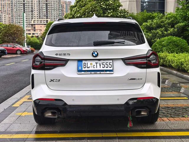 BMW X3 2022 xDrive30i Líder M Traje de noche Yao exterior foto 5 BMW X3 2022 xDrive30i Líder M Traje de noche Yao exterior foto 5