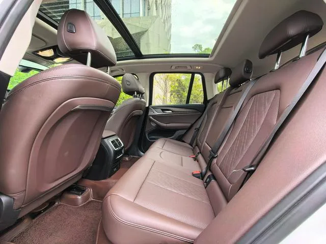 BMW X3 2022 xDrive30i Líder M Traje de noche Yao interior foto 7 BMW X3 2022 xDrive30i Líder M Traje de noche Yao interior foto 7