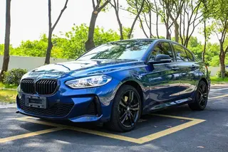 BMW 1 Series 2021 125i M Sports Obsidian Night Edition exterior photo 1