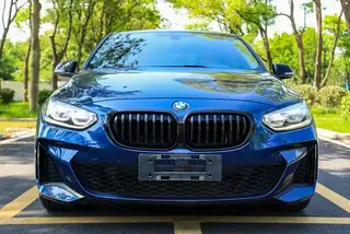 BMW 1 Series 2021 125i M Sports Obsidian Night Edition exterior photo 5