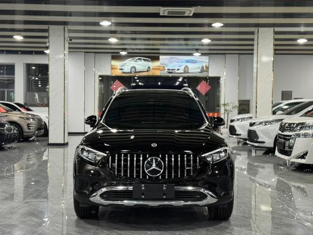 Mercedes-Benz GLC 2023 GLC 260 L 4MATIC Dynamic 5 seat exterior photo 3